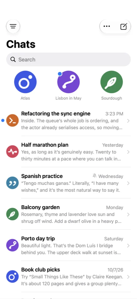 Chats: a conversation list with search and pinned contacts.